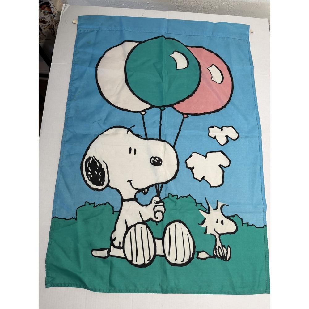 Snoopy Woodstock Balloons Flag Peanuts Cartoon Garden Yard Decor 41x29‎ Vintage
